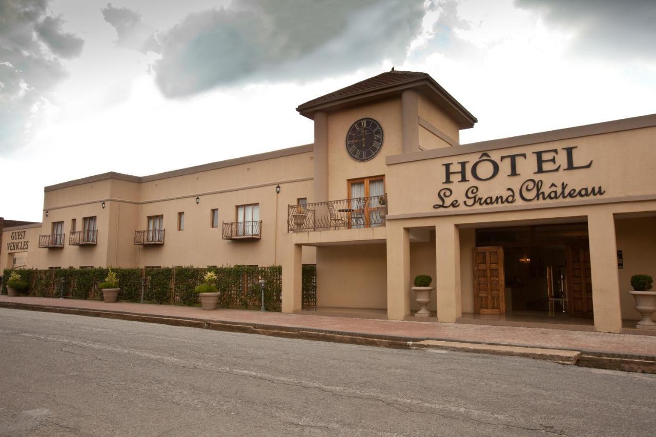 Le Grand Chateau Hotel Parys Luaran gambar