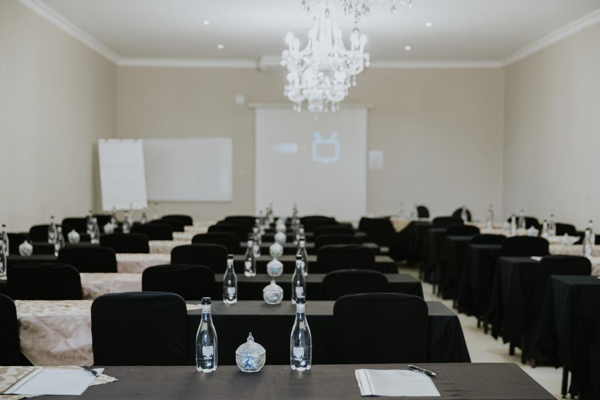 Le Grand Chateau Hotel Parys Luaran gambar