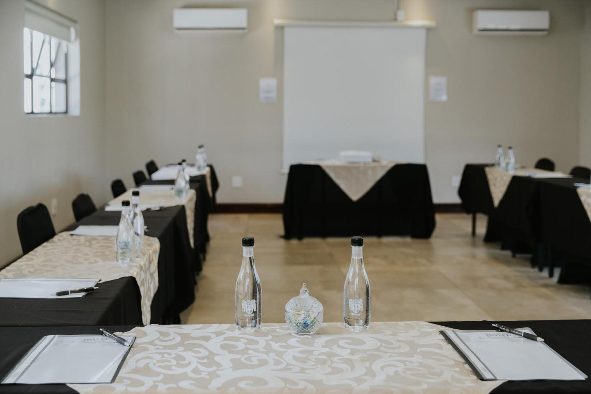 Le Grand Chateau Hotel Parys Luaran gambar